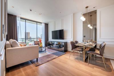 Beatniq Sukhumvit 32 Condo