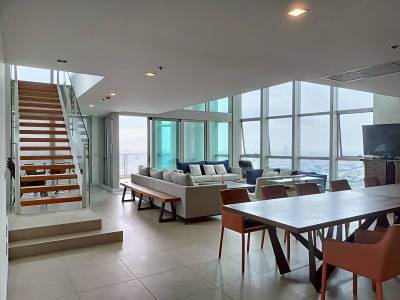 The River Condominium Penthouse