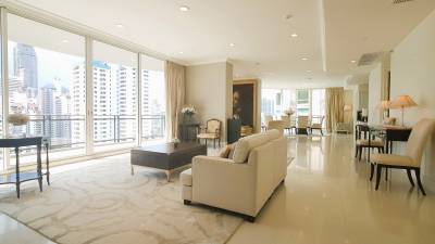 Royce Residence Luxury Penthouse