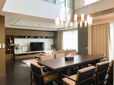 The Crest Sukhumvit 24 Penthouse