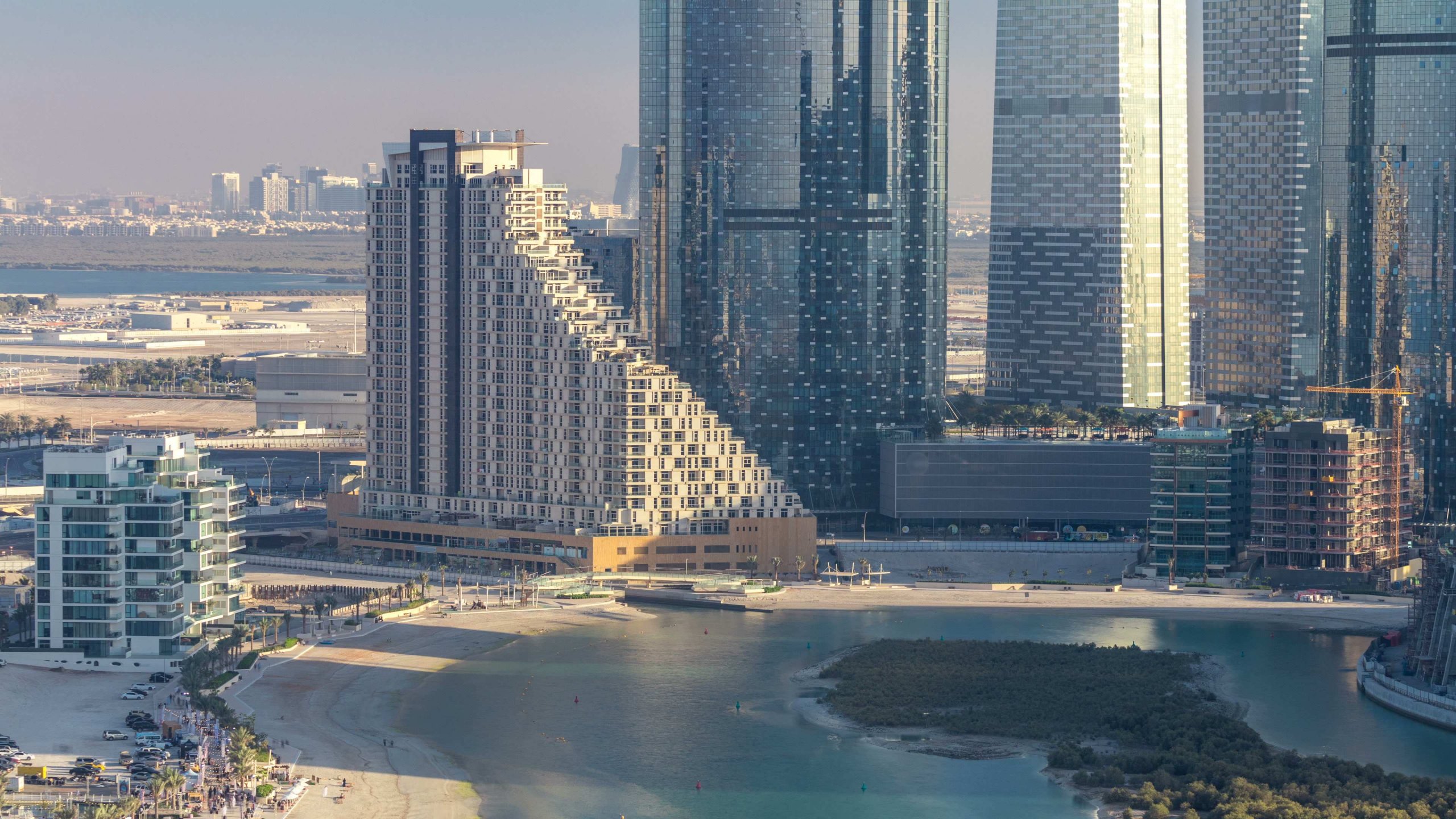 Shutterstock 1128426575 Al Reem r