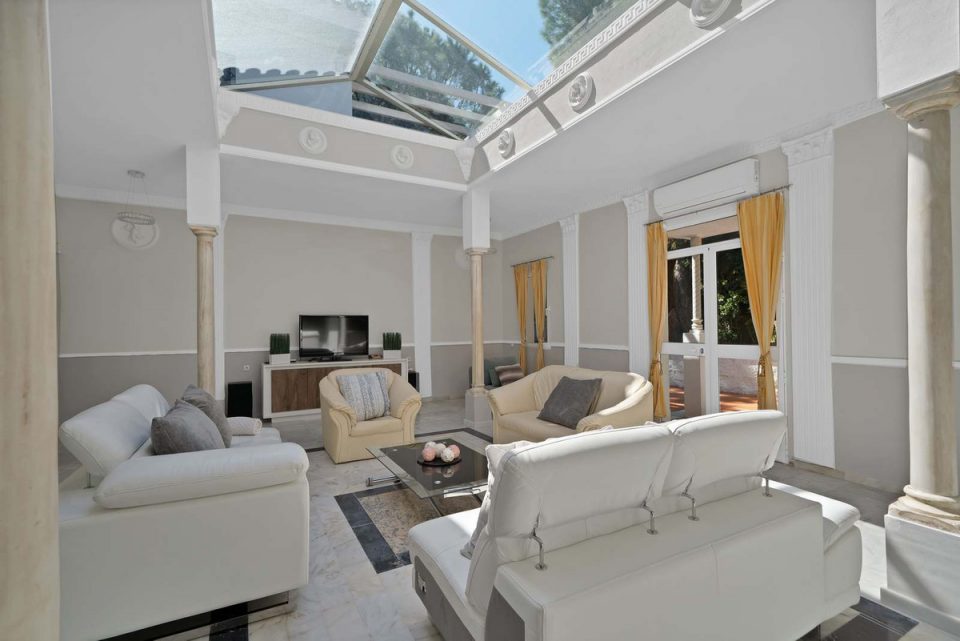 Villa Villa