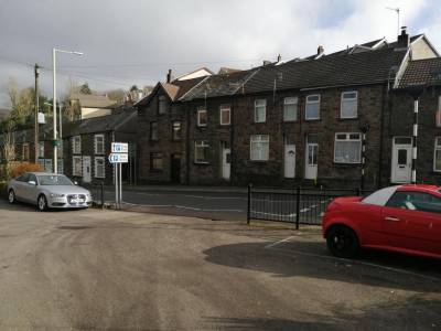 4 Swan Terrace