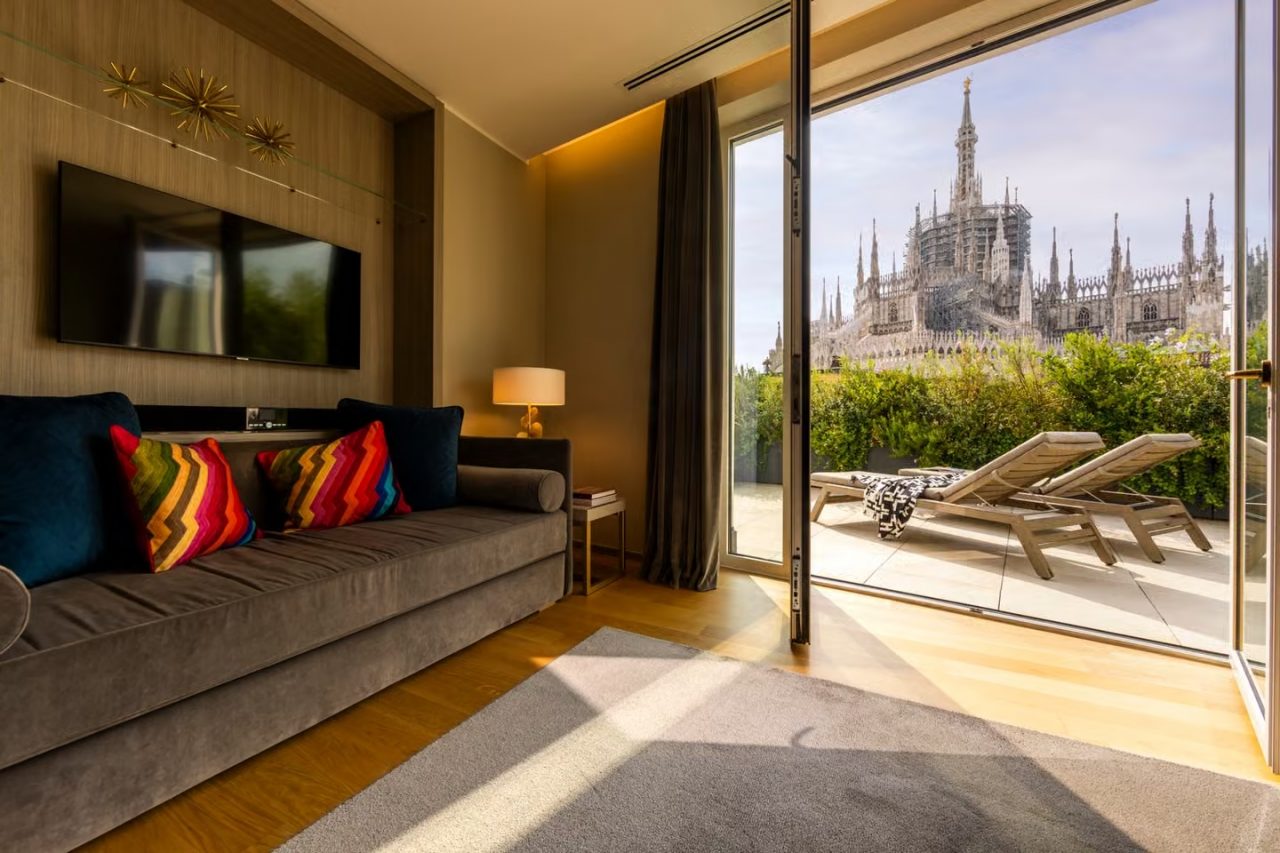 Duomo luxury apartments milano duomo terrace penthouse 691 3 duplicate 1