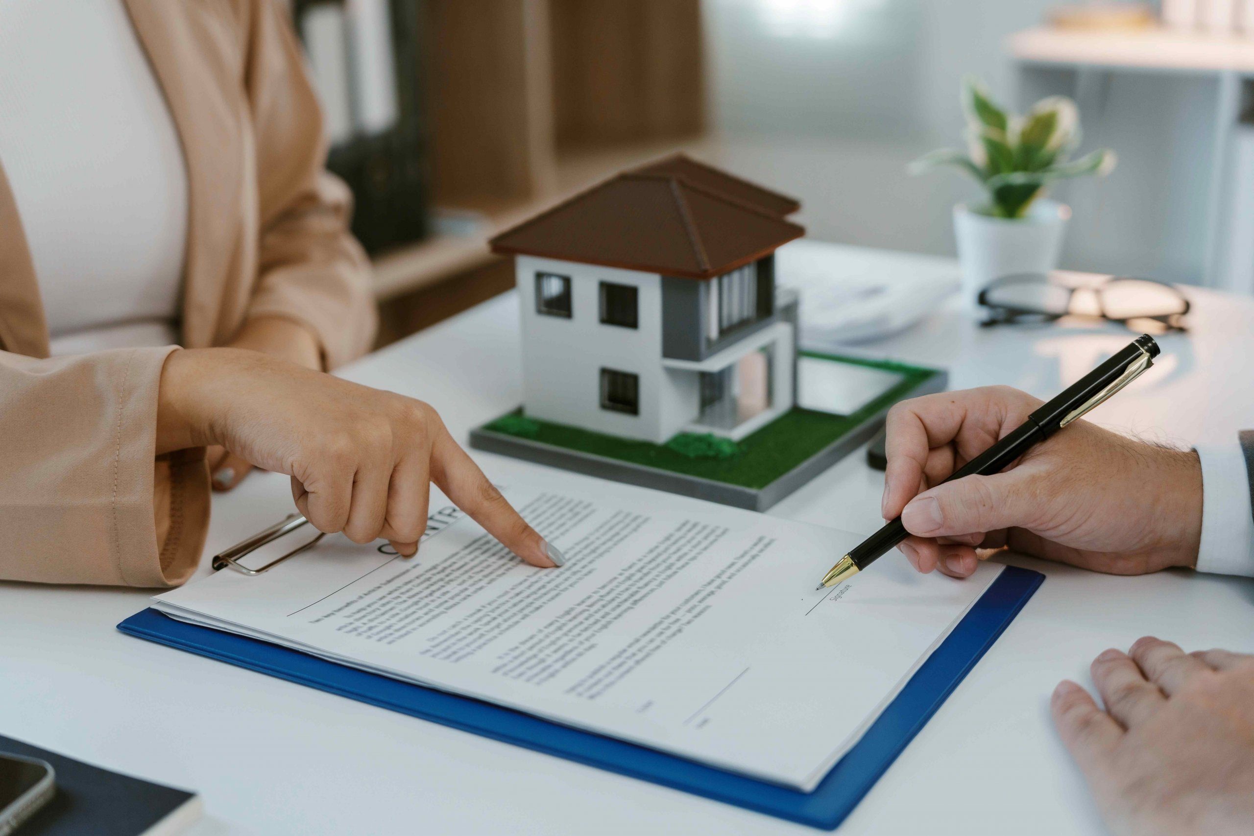 Selling property Selling property in Spain as a non-resident, illustrating the tax obligations and property sale process for international homeowners.