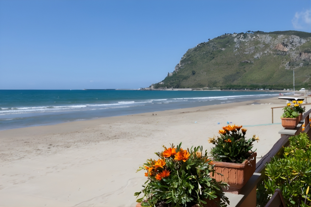 {"uuid":"a038b1a0-0897-4309-9fb3-d5ab96bcdcc9","tenant_uuid":"9e5fc9e6-2ef8-4ca5-ae33-a9f76aa35061","url_key":"lazio","location":"Lazio","latitude":"41.65524180","longitude":"12.98961500","search_title":"Campania | Immobili In Campania","image":"italiannetworkrealty\/hero-images\/2025\/10\/28\/edaed7eb-402f-47ea-a4ad-38333c61ca52.jpg","main_title":"Campania | Immobili In Campania","main_content":"Culla Di Roma, Il Lazio Unisce Storia Antica E Modernit&agrave;. Oltre Alla Capitale, La Regione Offre Borghi Pittoreschi, Vigneti E Paesi Affacciati Sui Laghi. Ottimi Collegamenti E Infrastrutture Internazionali La Rendono Ideale Per Seconde Case E Trasferimenti A Lungo Termine. Dalle Residenze Moderne In Citt&agrave; Alle Ville Sulla Costa Tirrenica, Il Mercato Immobiliare Del Lazio &egrave; Vario E Attraente.","footer_title":null,"footer_content":null,"youtube_id":null,"hero_image_mode":"centered","gallery_mode":"grid","published":0,"is_featured":0,"created_at":"2025-10-28T12:13:06.000000Z","updated_at":"2025-11-28T10:13:57.000000Z","deleted_at":null,"meta_data":[],"articles":[],"images":[{"uuid":"a038b1b7-341f-4878-a8c7-838bf70b89f2","tenant_uuid":"9e5fc9e6-2ef8-4ca5-ae33-a9f76aa35061","area_guide_uuid":"a038b1a0-0897-4309-9fb3-d5ab96bcdcc9","filepath":"italiannetworkrealty\/area-guides\/2025\/10\/28\/b5cde67f-176e-48c4-9a6a-b5c49ae6f2d9.jpg","order":null,"caption":null,"created_at":"2025-10-28T12:13:21.000000Z","updated_at":"2025-10-28T12:13:21.000000Z","deleted_at":null},{"uuid":"a038b1b8-7d13-4f38-be6b-4d65004dcabb","tenant_uuid":"9e5fc9e6-2ef8-4ca5-ae33-a9f76aa35061","area_guide_uuid":"a038b1a0-0897-4309-9fb3-d5ab96bcdcc9","filepath":"italiannetworkrealty\/area-guides\/2025\/10\/28\/20742d25-458d-4fc4-964c-dafb639cc284.jpg","order":null,"caption":null,"created_at":"2025-10-28T12:13:22.000000Z","updated_at":"2025-10-28T12:13:22.000000Z","deleted_at":null},{"uuid":"a038b1b8-d3ff-4bc4-887b-ed45e241316e","tenant_uuid":"9e5fc9e6-2ef8-4ca5-ae33-a9f76aa35061","area_guide_uuid":"a038b1a0-0897-4309-9fb3-d5ab96bcdcc9","filepath":"italiannetworkrealty\/area-guides\/2025\/10\/28\/2d372379-ec1e-4840-8482-25b70d97dfc2.jpg","order":null,"caption":null,"created_at":"2025-10-28T12:13:22.000000Z","updated_at":"2025-10-28T12:13:22.000000Z","deleted_at":null},{"uuid":"a038b1b9-3730-4d7c-a948-0697c76cc126","tenant_uuid":"9e5fc9e6-2ef8-4ca5-ae33-a9f76aa35061","area_guide_uuid":"a038b1a0-0897-4309-9fb3-d5ab96bcdcc9","filepath":"italiannetworkrealty\/area-guides\/2025\/10\/28\/6a600d3c-c924-4fe1-a151-edb341bc58ec.jpg","order":null,"caption":null,"created_at":"2025-10-28T12:13:23.000000Z","updated_at":"2025-10-28T12:13:23.000000Z","deleted_at":null}],"amenities":[]} image