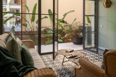 Exclusive, Characterful Apartment in Historic Plaza España Building, Palma