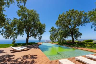 Luxury Villa resort living