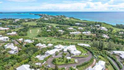 Image of House - 9 Bedrooms - 9 Bathrooms for Sale in Hamilton Parish-Glebe Hill, Hamilton Parish-Bermuda, Image 2