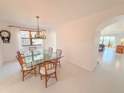 Image of Condo - 3 Bedrooms - 2 Bathrooms for Rental in Warwick-Longford Road, Warwick-Bermuda, Image 10