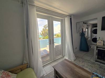 Image of House - 3 Bedrooms - 2 Bathrooms for Sale in Hamilton Parish-Hamilton Parish-Bermuda, Image 4