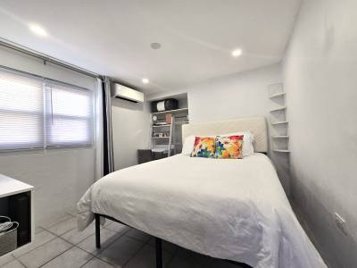 Image of House - 3 Bedrooms - 2 Bathrooms for Sale in Hamilton Parish-Hamilton Parish-Bermuda, Image 5