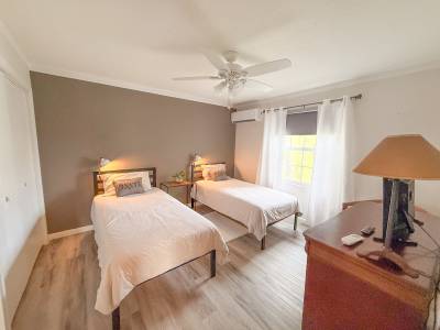 Image of Condo - 2 Bedrooms - 2 Bathrooms for Rental in Town of St. George-Town of St. George, St. Georges-Bermuda, Image 14