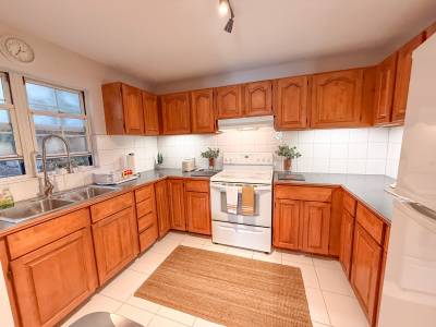 Image of Condo - 2 Bedrooms - 2 Bathrooms for Rental in Town of St. George-Town of St. George, St. Georges-Bermuda, Image 8