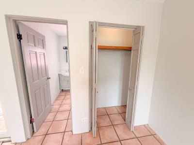 Image of Town House - 1 Bedrooms - 2 Bathrooms for Rental in Warwick-Warwick-Bermuda, Image 4