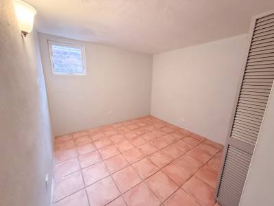 Image of Apartment - 2 Bedrooms - 1 Bathrooms for Rental in Warwick-Warwick-Bermuda, Image 5