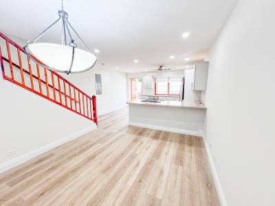  Image of Apartment - 2 Bedrooms - 2 Bathrooms for Flats / Apartments To Let in Pembroke-Pembroke-Bermuda, Image 6