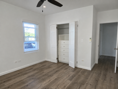 Image of Apartment - 3 Bedrooms - 3 Bathrooms for Rental in Pembroke-Pembroke-Bermuda, Image 5
