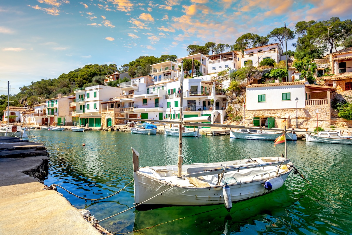 {"uuid":"9d84fbe3-e950-4fc3-9ded-4c2dd4a43227","tenant_uuid":"9d686f6c-d612-4786-8a9c-05d2cc097e04","url_key":"east-mallorca","location":"East Mallorca","latitude":"39.57310327","longitude":"2.64771525","search_title":"East Mallorca","image":"rokstone\/hero-images\/2024\/11\/18\/2db7e0e4-56ad-43c0-9c06-f93beaeaee84.jpg","main_title":"East Mallorca \u2013 Coastal Charm And Natural Beauty","main_content":"The Eastern Coast, With Areas Like Art&agrave;, Santany&iacute;, And Cala D&rsquo;Or, Is Known For Its Serene Atmosphere, Natural Landscapes, And Quieter Beaches. Here, The Coastline Is Dotted With Secluded Bays And Hidden Coves, Ideal For Those Seeking A Peaceful, Unspoiled Setting. Manacor, The Birthplace Of Tennis Legend <strong>Rafa Nadal<\/strong>, Is Home To The World-renowned <strong>Rafa Nadal Academy<\/strong>, Attracting Sports Enthusiasts From Around The Globe.","footer_title":"Authentic Living With Rustic Charm","footer_content":"Properties In The East Include Historic Country Homes And Modern Seafront Villas, Offering A Perfect Mix Of Rustic Charm And Contemporary Luxury. This Region Caters To Clients Who Appreciate Authenticity, With Nearby Markets, Artisanal Shops, And Family-run Restaurants.","youtube_id":null,"hero_image_mode":"centered","gallery_mode":"grid","published":0,"is_featured":0,"created_at":"2024-11-18T15:47:52.000000Z","updated_at":"2024-11-20T12:29:55.000000Z","deleted_at":null,"meta_data":[],"articles":[],"images":[{"uuid":"9df51fe1-87ef-4a48-83e1-4a4bc6e267c9","tenant_uuid":"9d686f6c-d612-4786-8a9c-05d2cc097e04","area_guide_uuid":"9d84fbe3-e950-4fc3-9ded-4c2dd4a43227","filepath":"rokstone\/area-guides\/2025\/01\/13\/49e47246-327a-4f53-b79f-7b090290f348.jpg","order":null,"caption":null,"created_at":"2025-01-13T09:41:14.000000Z","updated_at":"2025-01-13T09:41:14.000000Z","deleted_at":null},{"uuid":"9df51fe1-8e04-4329-b816-e2f6e2ee58a5","tenant_uuid":"9d686f6c-d612-4786-8a9c-05d2cc097e04","area_guide_uuid":"9d84fbe3-e950-4fc3-9ded-4c2dd4a43227","filepath":"rokstone\/area-guides\/2025\/01\/13\/442a7f03-6c48-4ba1-a103-da1f20a1260d.jpg","order":null,"caption":null,"created_at":"2025-01-13T09:41:14.000000Z","updated_at":"2025-01-13T09:41:14.000000Z","deleted_at":null},{"uuid":"9e6a7eae-e230-4acf-b9e4-ec45a6c57768","tenant_uuid":"9d686f6c-d612-4786-8a9c-05d2cc097e04","area_guide_uuid":"9d84fbe3-e950-4fc3-9ded-4c2dd4a43227","filepath":"rokstone\/area-guides\/2025\/03\/12\/6d1cee23-bab5-40e9-b284-1dbc697b1734.jpg","order":null,"caption":null,"created_at":"2025-03-12T17:58:11.000000Z","updated_at":"2025-03-12T17:58:11.000000Z","deleted_at":null},{"uuid":"9e6a7ec0-129a-4af4-a4fb-be2ab4f8434f","tenant_uuid":"9d686f6c-d612-4786-8a9c-05d2cc097e04","area_guide_uuid":"9d84fbe3-e950-4fc3-9ded-4c2dd4a43227","filepath":"rokstone\/area-guides\/2025\/03\/12\/6e1ad5eb-248b-448b-ac74-ae11b93b9dd2.jpg","order":null,"caption":null,"created_at":"2025-03-12T17:58:22.000000Z","updated_at":"2025-03-12T17:58:22.000000Z","deleted_at":null}],"amenities":[]} image