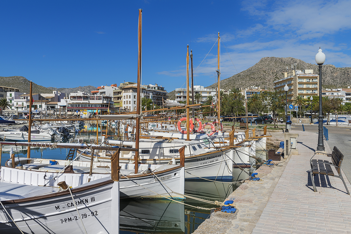 {"uuid":"9d84dcb4-ff7f-450c-8ae9-9b831599286d","tenant_uuid":"9d686f6c-d612-4786-8a9c-05d2cc097e04","url_key":"north-mallorca","location":"North Mallorca","latitude":"39.69526290","longitude":"3.01757120","search_title":"North Mallorca","image":"rokstone\/hero-images\/2024\/11\/18\/7da7c377-0a52-4138-baf1-ac0bbf1d675a.jpg","main_title":"North Mallorca \u2013 Scenic Beauty And Peaceful Retreats","main_content":"North Mallorca, Home To Towns Like Pollensa And Alc&uacute;dia, Boasts Picturesque Landscapes Where Mountain Views Meet Sandy Beaches And Hidden Coves. <strong>Pollensa<\/strong>, One Of Mallorca&rsquo;s Prettiest Old Roman Towns, Is Famed For Its <strong>Calvario Steps<\/strong>&mdash;a Historic Climb Rewarded With Stunning Vistas. The Town Is Also Known For Its Vibrant <strong>Sunday Market<\/strong>, Offering Local Crafts, Produce, And More. Pollensa&rsquo;s Charming Streets Are Lined With Boutiques, Cafes, And Restaurants, Making It A Delightful Blend Of Tradition And Sophistication.","footer_title":"A Haven Of Exclusive Properties And Outdoor Adventures","footer_content":"Properties In The North Range From Traditional Fincas To Hillside Villas With Sweeping Views Of The Mediterranean, Providing A Secluded Escape For Those Seeking Privacy And Tranquillity. The Area Is Perfect For Outdoor Enthusiasts, Offering Hiking, Sailing, And Cycling Opportunities.","youtube_id":null,"hero_image_mode":"","gallery_mode":"grid","published":0,"is_featured":0,"created_at":"2024-11-18T14:20:40.000000Z","updated_at":"2025-02-04T21:05:55.000000Z","deleted_at":null,"meta_data":[],"articles":[],"images":[{"uuid":"9e225022-a5fc-4077-8234-6ac578fb80a3","tenant_uuid":"9d686f6c-d612-4786-8a9c-05d2cc097e04","area_guide_uuid":"9d84dcb4-ff7f-450c-8ae9-9b831599286d","filepath":"rokstone\/area-guides\/2025\/02\/04\/f62a053e-c385-4527-8ca4-68011527274f.jpg","order":null,"caption":null,"created_at":"2025-02-04T20:48:25.000000Z","updated_at":"2025-02-04T20:48:25.000000Z","deleted_at":null},{"uuid":"9e2251a2-1f8b-4ffe-9a7b-e33620673f87","tenant_uuid":"9d686f6c-d612-4786-8a9c-05d2cc097e04","area_guide_uuid":"9d84dcb4-ff7f-450c-8ae9-9b831599286d","filepath":"rokstone\/area-guides\/2025\/02\/04\/035c1464-9c83-4d38-a77e-d56188e0cacc.jpg","order":null,"caption":null,"created_at":"2025-02-04T20:52:36.000000Z","updated_at":"2025-02-04T20:52:36.000000Z","deleted_at":null},{"uuid":"9e2251aa-ec37-4628-b472-42fa04fe7b47","tenant_uuid":"9d686f6c-d612-4786-8a9c-05d2cc097e04","area_guide_uuid":"9d84dcb4-ff7f-450c-8ae9-9b831599286d","filepath":"rokstone\/area-guides\/2025\/02\/04\/32957de2-7f36-4aca-adc6-16919383546a.jpg","order":null,"caption":null,"created_at":"2025-02-04T20:52:42.000000Z","updated_at":"2025-02-04T20:52:42.000000Z","deleted_at":null},{"uuid":"9e85139c-e61b-4887-b4e7-5837f969e98a","tenant_uuid":"9d686f6c-d612-4786-8a9c-05d2cc097e04","area_guide_uuid":"9d84dcb4-ff7f-450c-8ae9-9b831599286d","filepath":"rokstone\/area-guides\/2025\/03\/25\/12fddc84-8504-49fe-a8cd-8dc6665184c2.jpg","order":null,"caption":null,"created_at":"2025-03-25T23:06:08.000000Z","updated_at":"2025-03-25T23:06:08.000000Z","deleted_at":null}],"amenities":[]} image