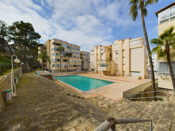 Apartment For Sale In Santa Ponsa