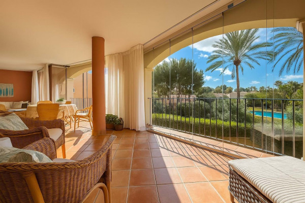 Apartment with Pool and Golf Views in Penyes Rotges